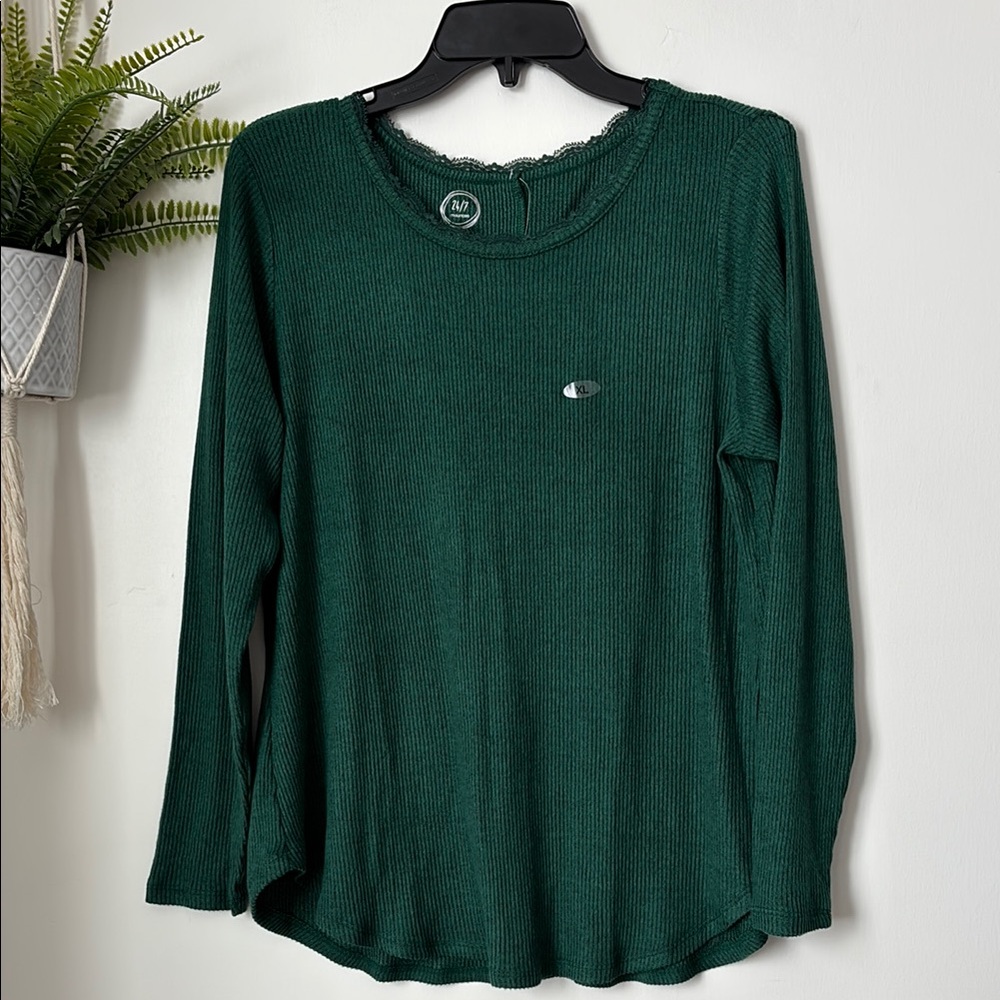 Maurices Green Long Sleeve Tee